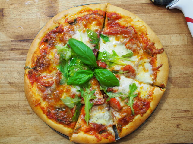 Pizza Kingi Paruzel