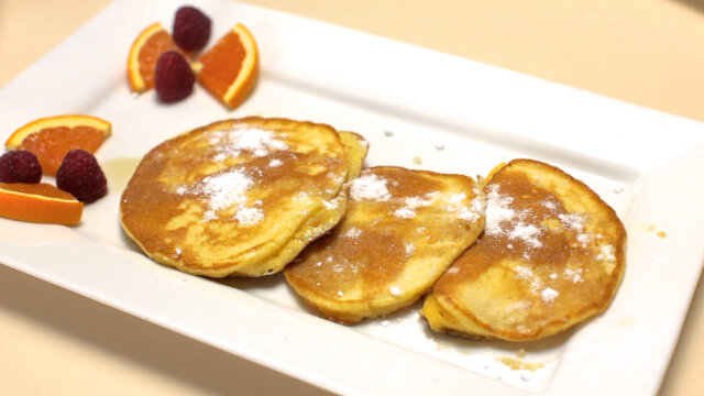 Pancakes z syropem klonowym